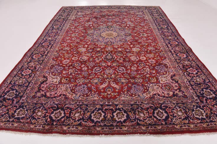Detail image of 9' 6 x 13' 3 Hand Knotted Isfahan Persian Wool Rug