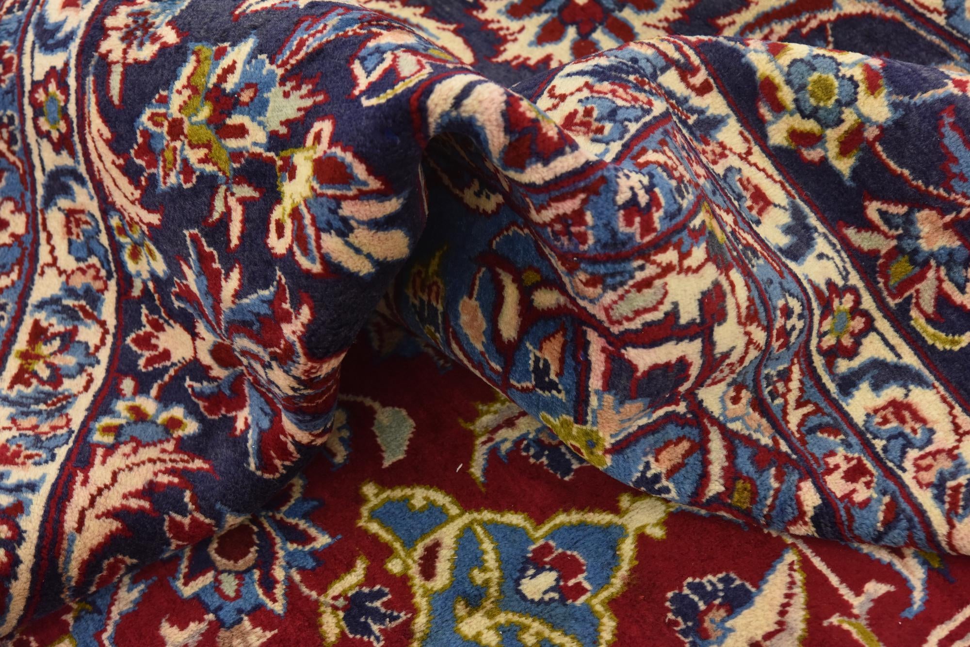 9' 8 x 13' Hand Knotted Isfahan Persian Wool Rug