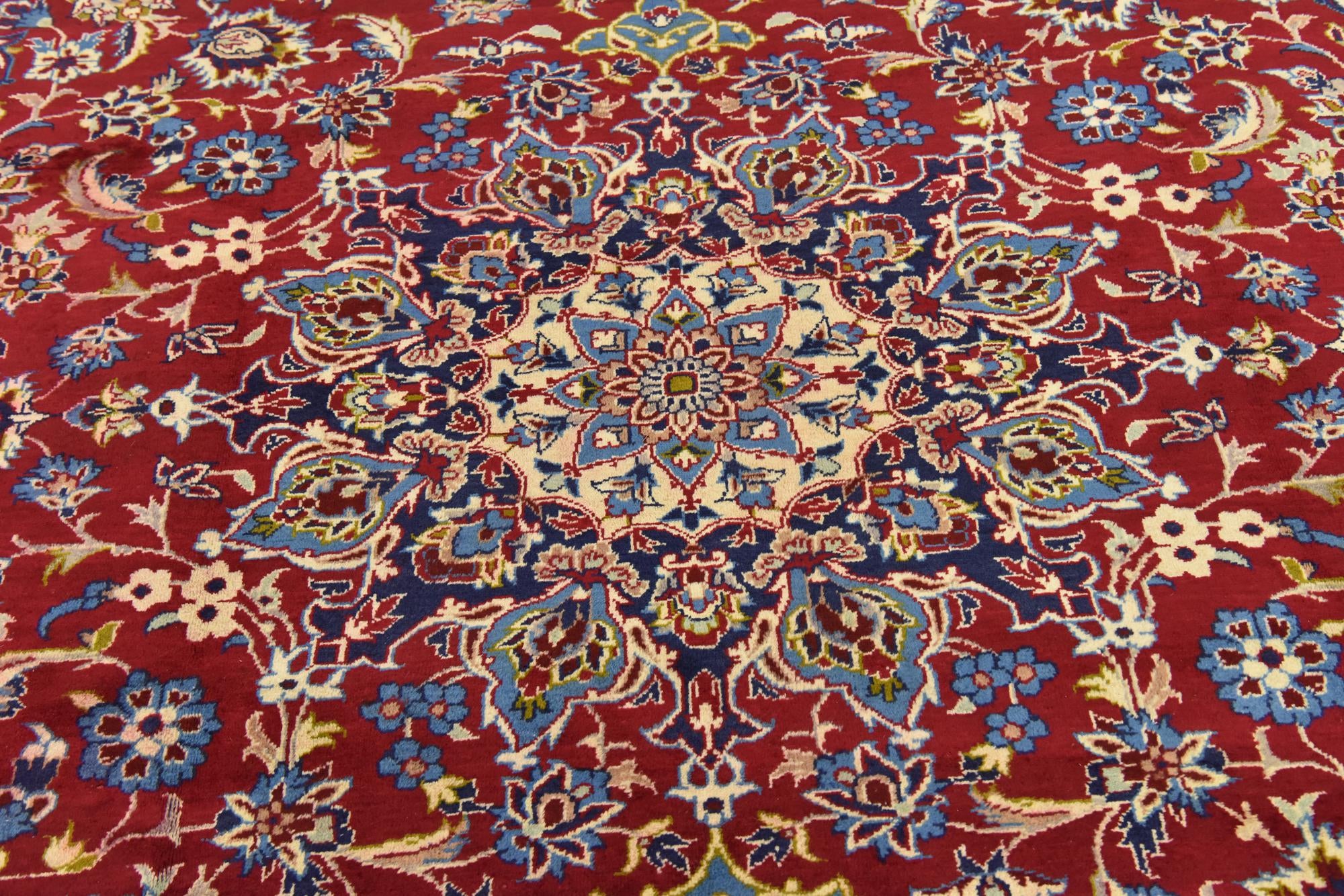 9' 8 x 13' Hand Knotted Isfahan Persian Wool Rug