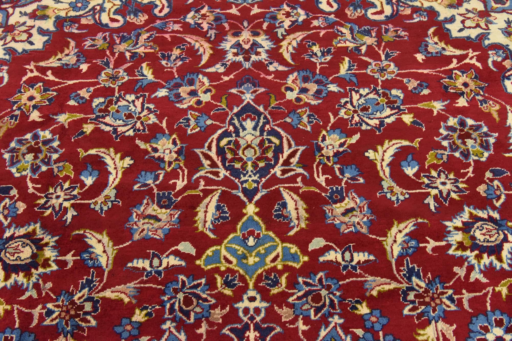 9' 8 x 13' Hand Knotted Isfahan Persian Wool Rug