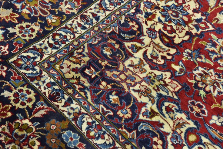 Detail image of 10' 1 x 13' 10 Hand Knotted Isfahan Persian Wool Rug