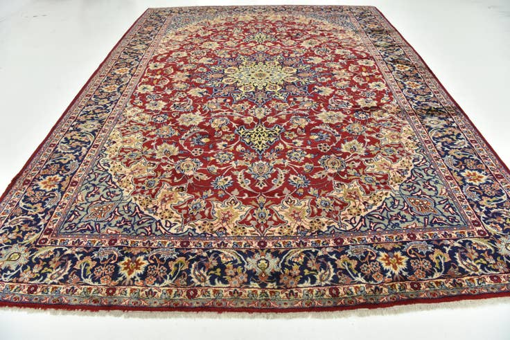 Detail image of 9' 9 x 13' 3 Hand Knotted Isfahan Persian Wool Rug