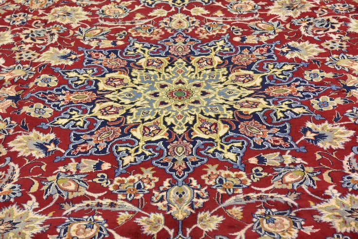 Detail image of 9' 9 x 13' 3 Hand Knotted Isfahan Persian Wool Rug