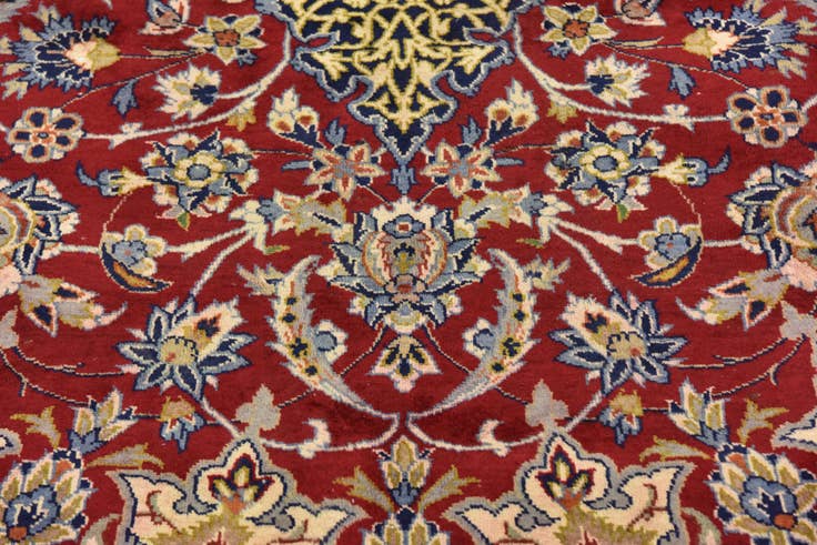 Detail image of 9' 9 x 13' 3 Hand Knotted Isfahan Persian Wool Rug