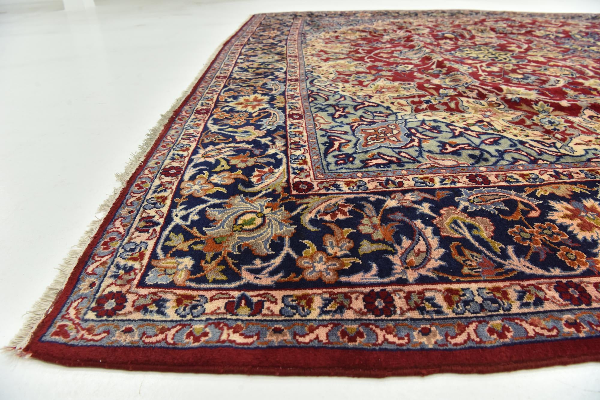 9' 9 x 13' 3 Hand Knotted Isfahan Persian Wool Rug