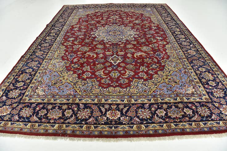 Detail image of 9' 9 x 13' 4 Hand Knotted Isfahan Persian Wool Rug