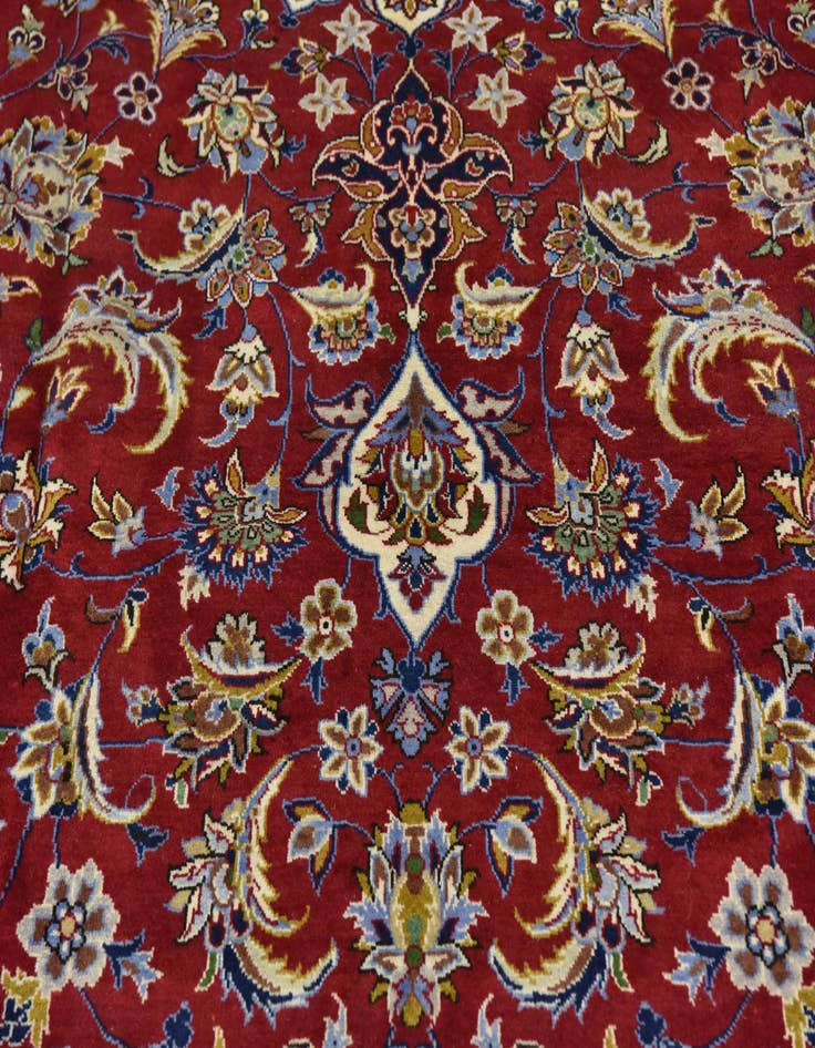 Detail image of 9' 9 x 13' 4 Hand Knotted Isfahan Persian Wool Rug