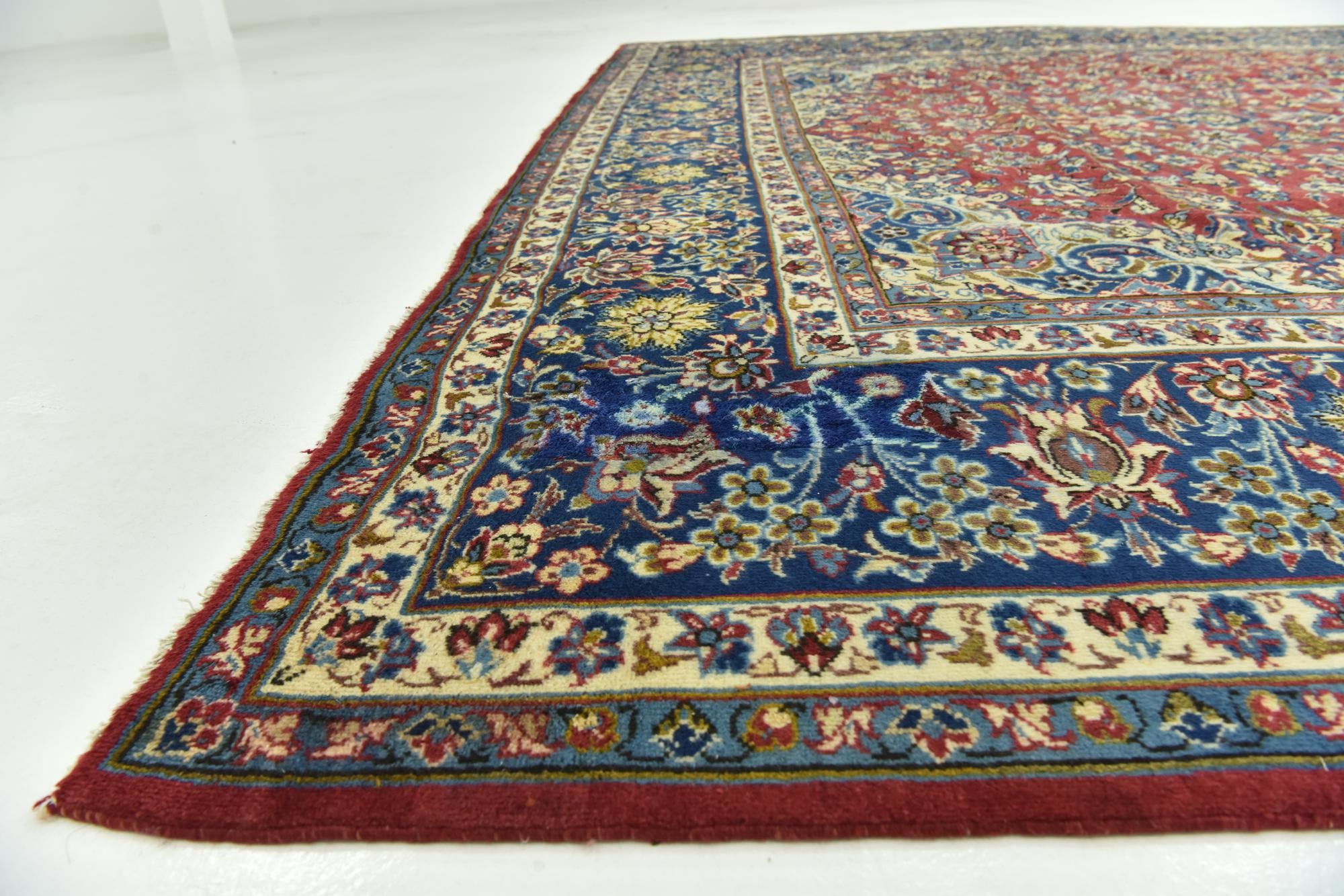 9' 9 x 12' 8 Hand Knotted Isfahan Persian Wool Rug