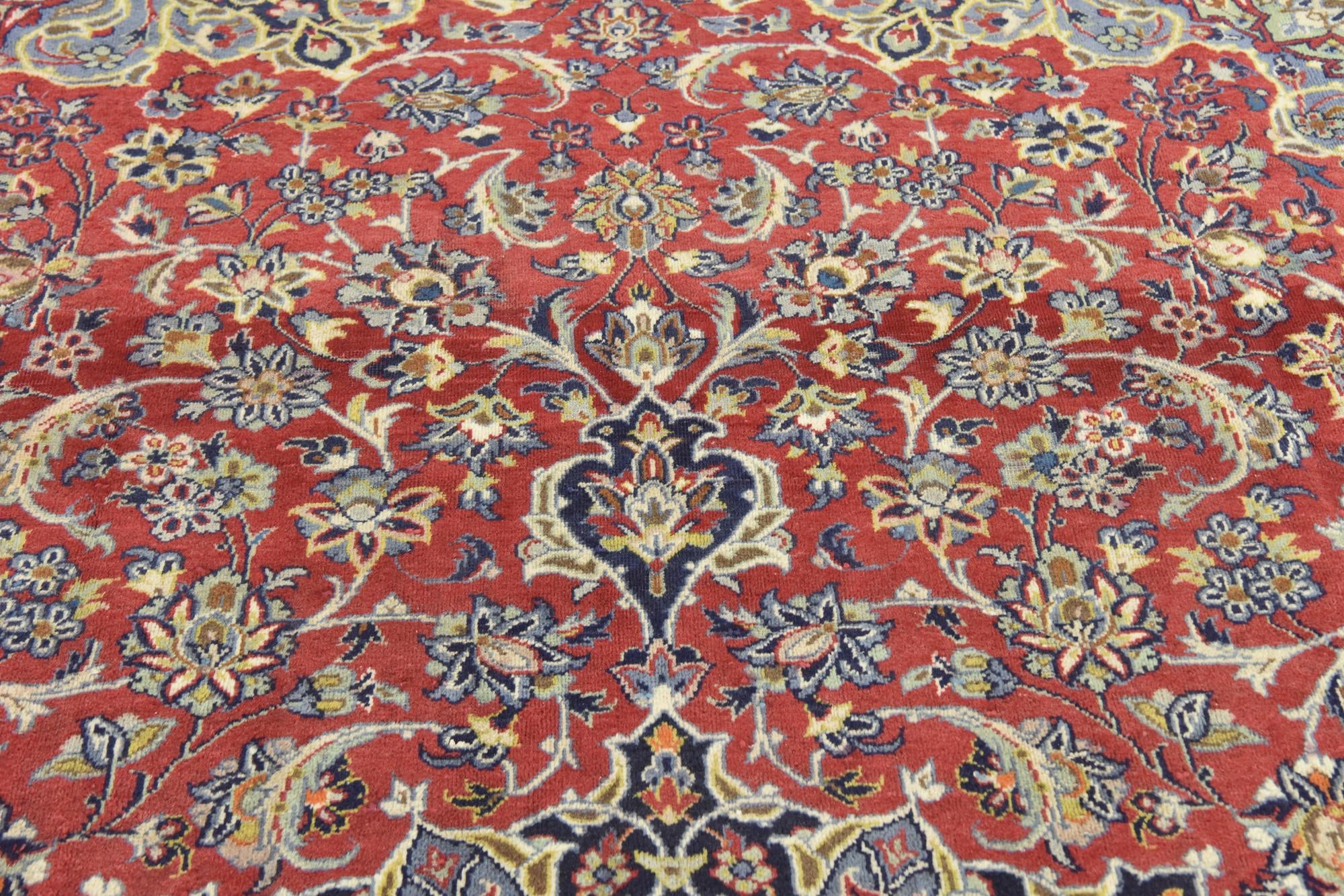 295cm x 400cm Hand Knotted Isfahan Persian Wool Rug