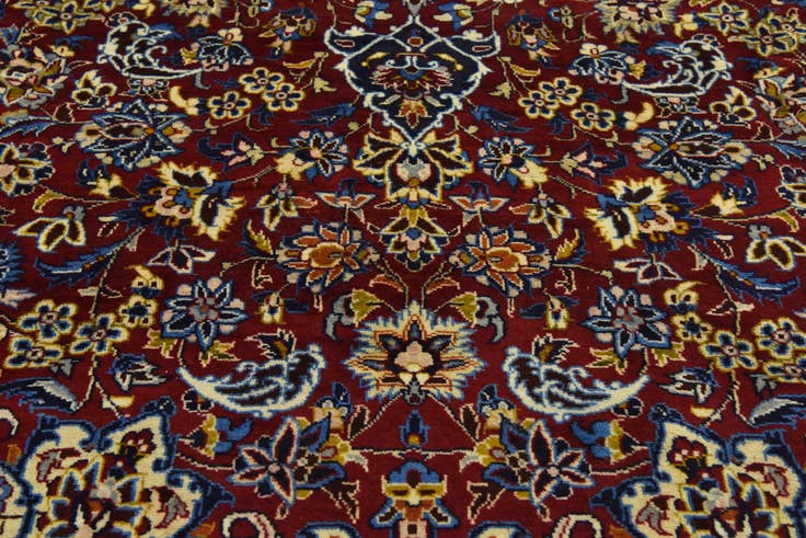 Detail image of 9' 8 x 14' 3 Hand Knotted Isfahan Persian Wool Rug