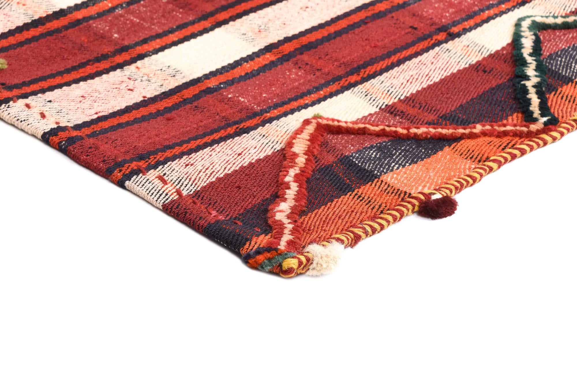4' 9 x 6' 7 Jajim Rug