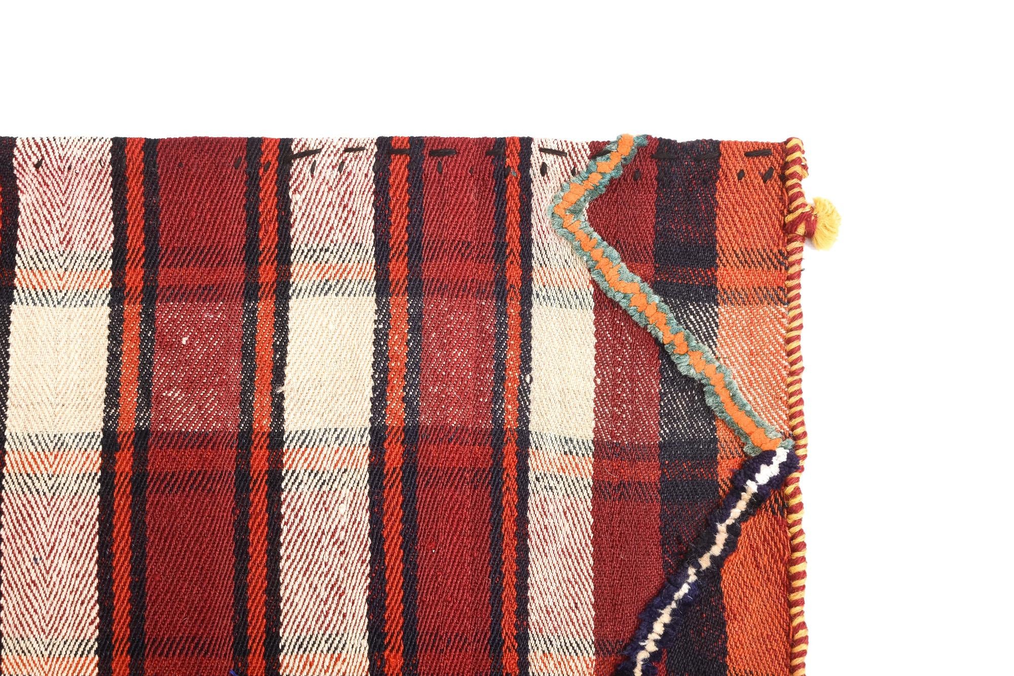 4' 9 x 6' 7 Jajim Rug