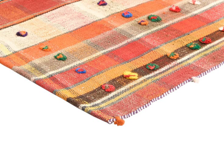 Detail image of 4' 9 x 7' 4 Jajim Rug