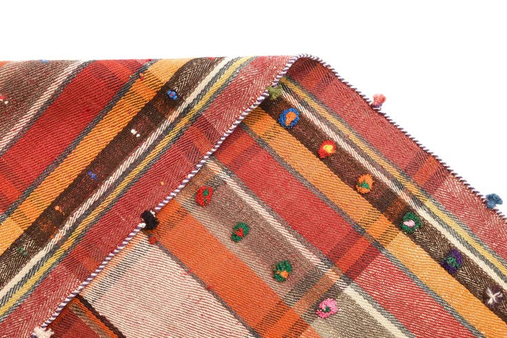 Detail image of 4' 9 x 7' 4 Jajim Rug