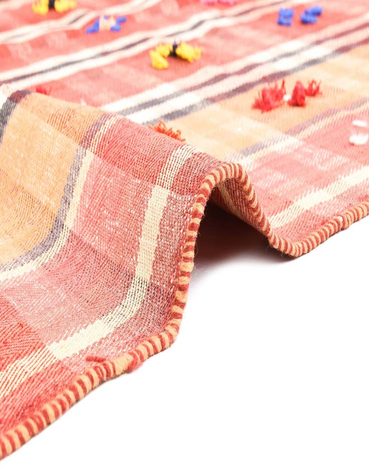 Detail image of 4' 10 x 7' 5 Jajim Rug