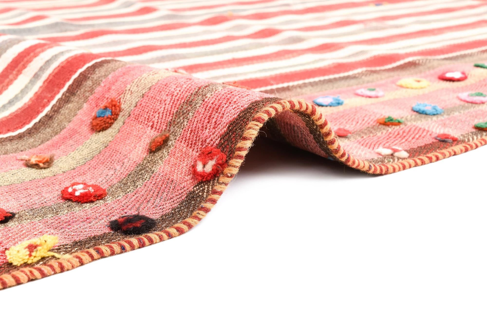 4' 9 x 6' 8 Jajim Rug