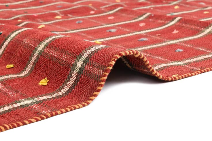 Detail image of 4' 4 x 6' 8 Jajim Rug