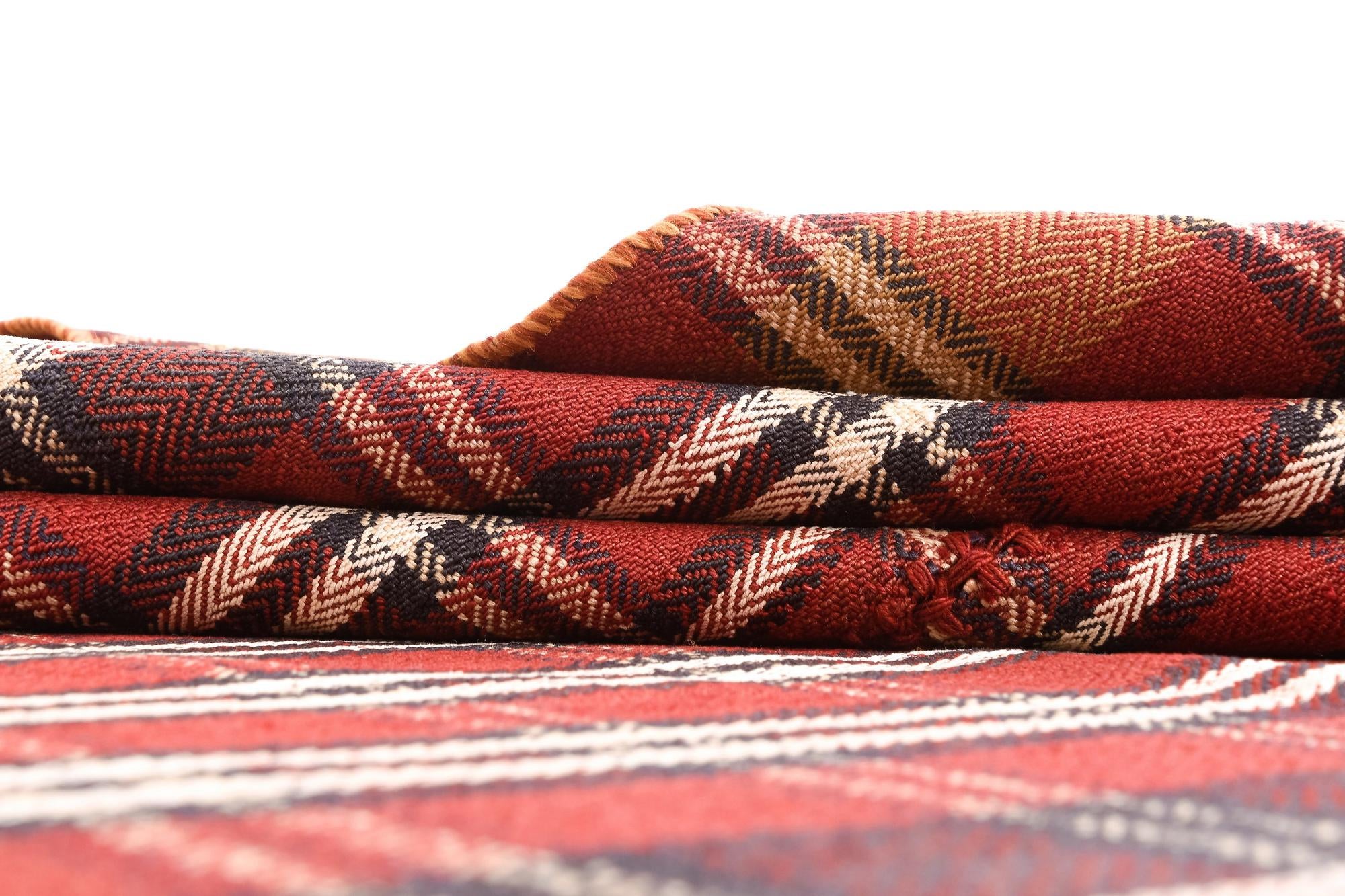 4' 8 x 6' 7 Jajim Rug