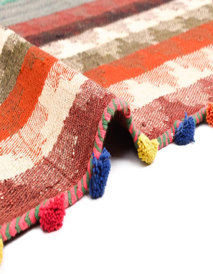 Detail image of 4' 8 x 6' 2 Jajim Rug