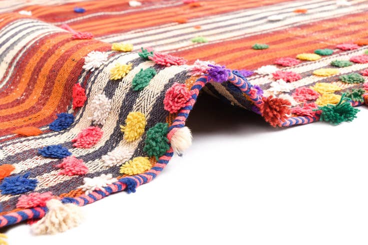 Detail image of 4' 11 x 7' 8 Jajim Rug