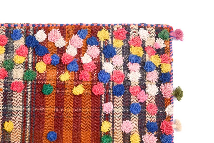 Detail image of 4' 11 x 7' 8 Jajim Rug