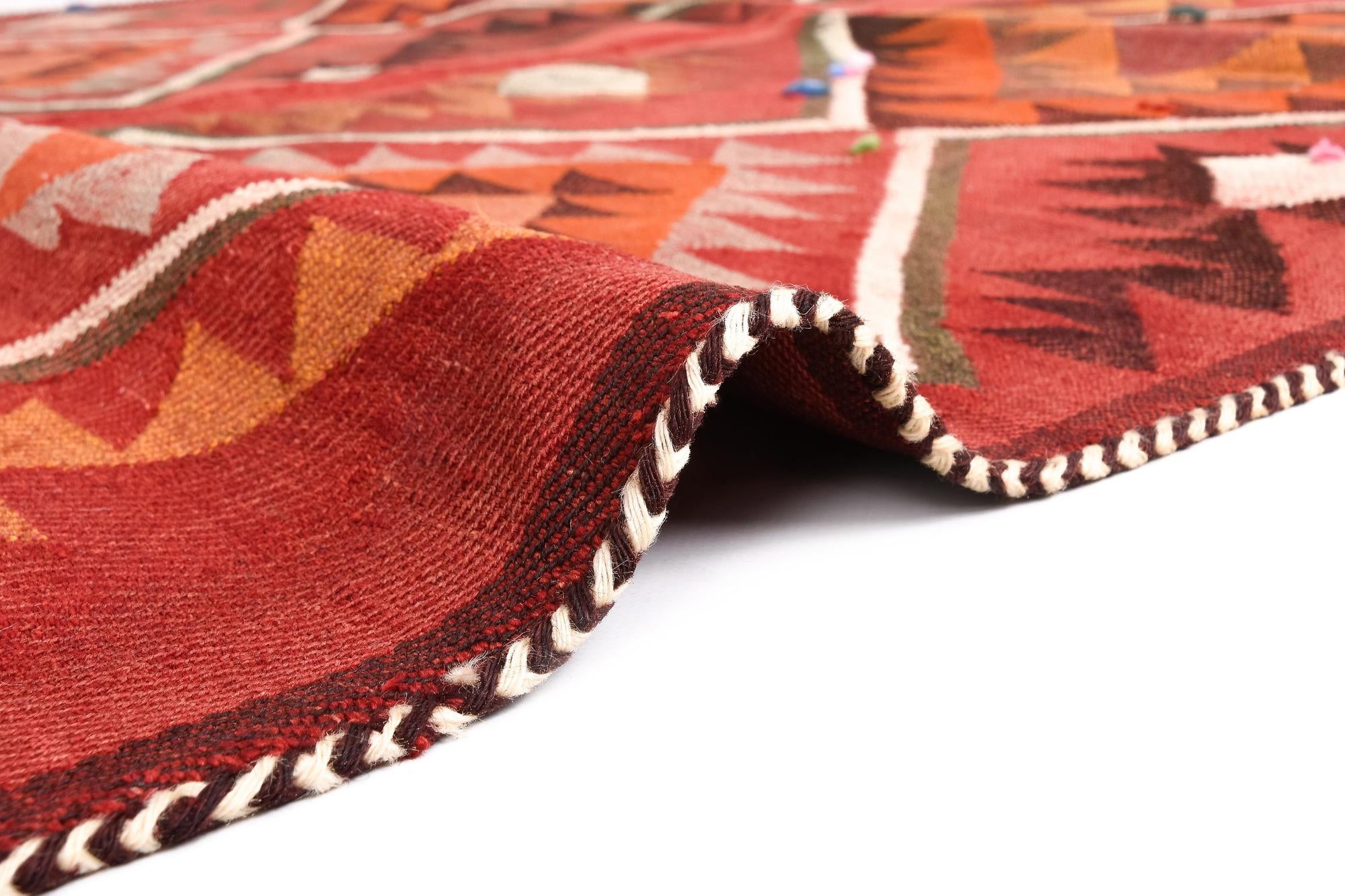4' 11 x 6' 9 Jajim Rug