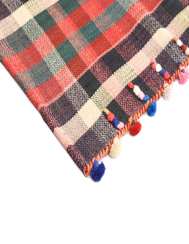 Detail image of 4' x 4' 11 Jajim Rug