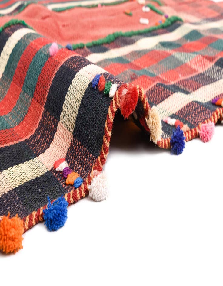 Detail image of 4' x 4' 11 Jajim Rug