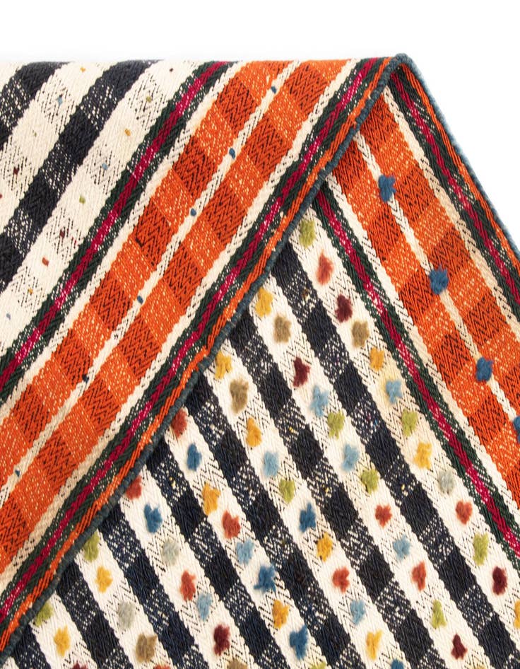 Detail image of 4' 9 x 7' 3 Jajim Wool Rug