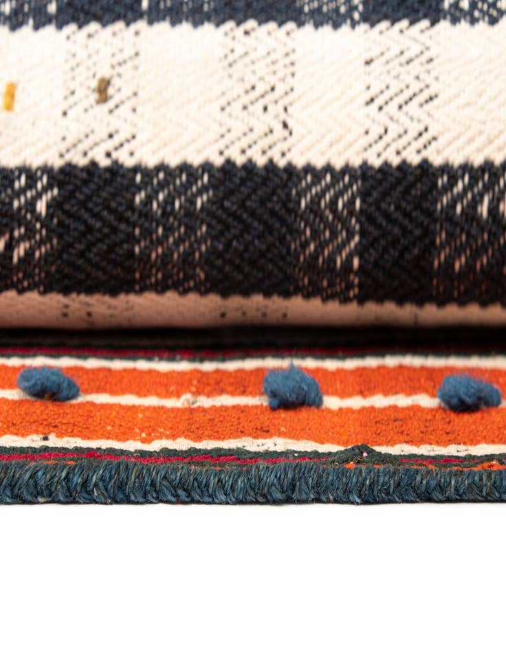 Detail image of 4' 9 x 7' 3 Jajim Wool Rug