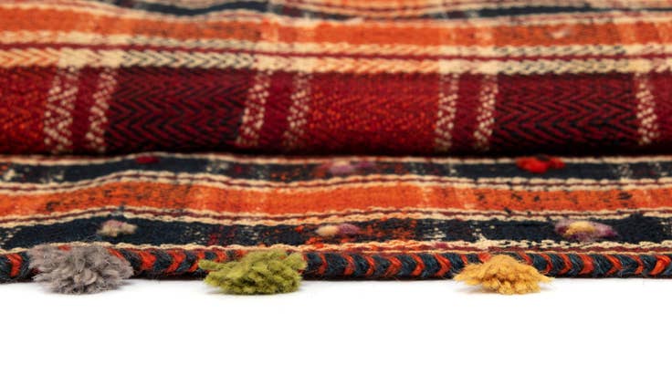 Detail image of 4' 11 x 7' 1 Jajim Wool Rug