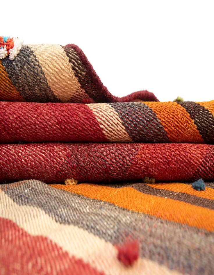 Detail image of 4' 10 x 7' 1 Jajim Wool Rug