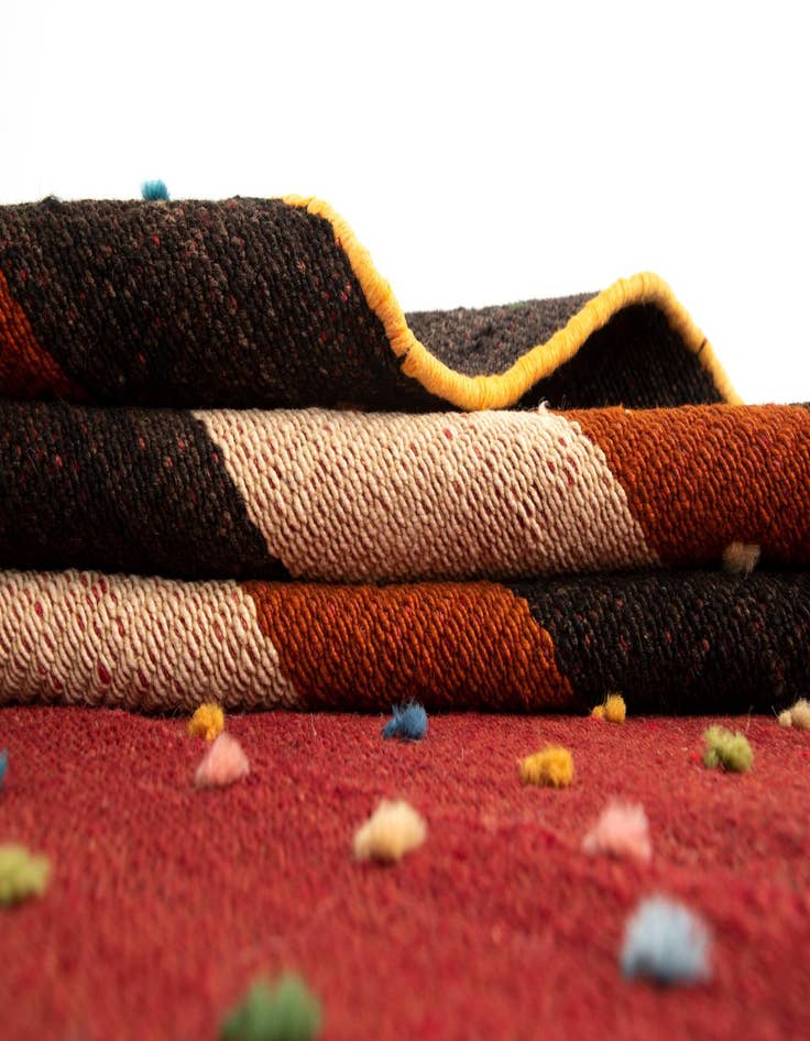 Detail image of 4' 7 x 7' 11 Jajim Wool Rug