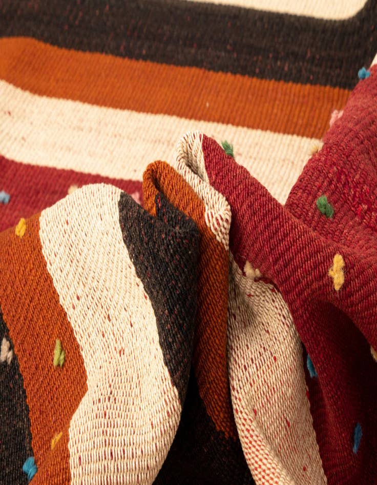 Detail image of 4' 7 x 7' 11 Jajim Wool Rug