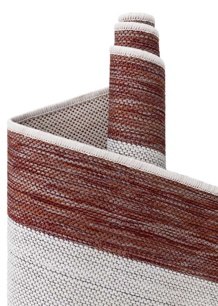 6' x 9' Easy-Clean Jill Zarin Indoor / Outdoor Rug
