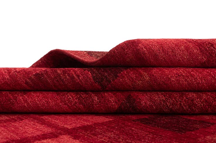 Detail image of 5' 6 x 8' 3 Juma Wool Rug