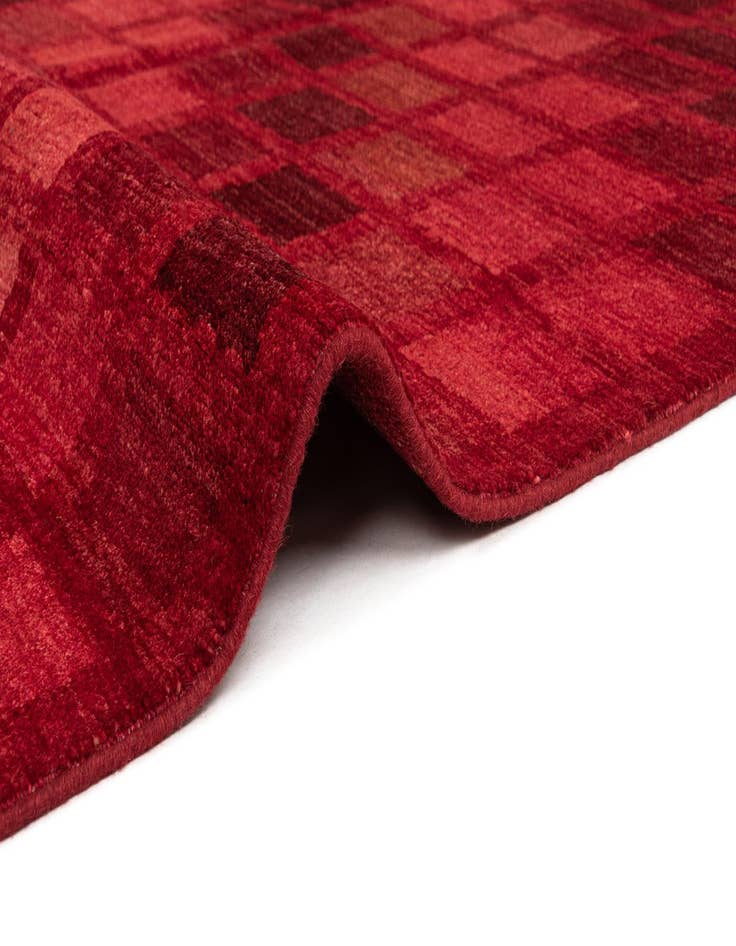 Detail image of 5' 6 x 8' 3 Juma Wool Rug