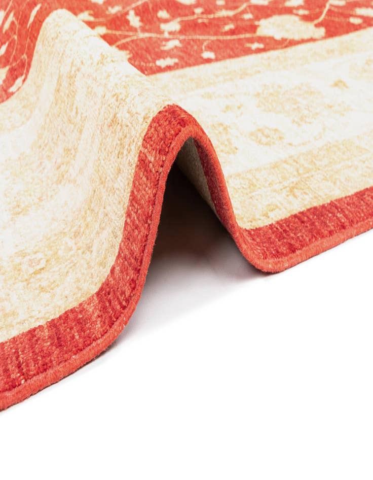 Detail image of 9' 11 x 16' 1 Kaizar Wool Rug