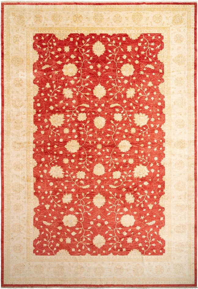 Detail image of 13' 1 x 19' 5 Kaizar Wool Rug