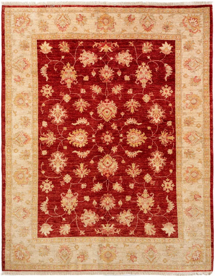 Detail image of 5' 1 x 6' 4 Kaizar Wool Rug