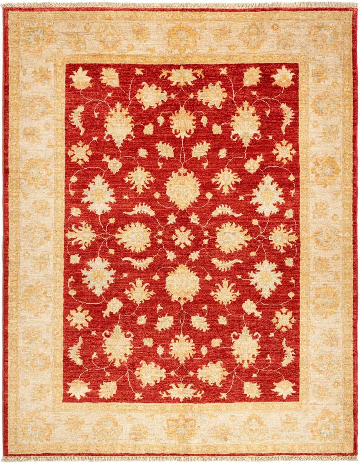 Detail image of 5' x 6' 4 Kaizar Wool Rug