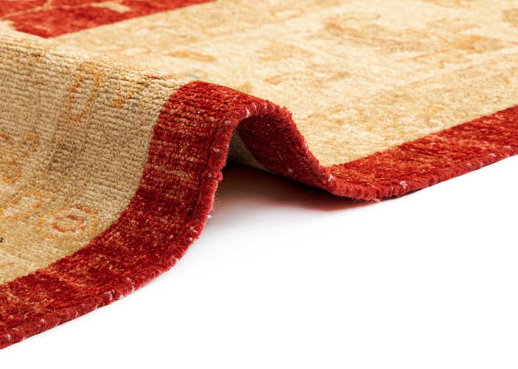 Detail image of 8' 4 x 11' 2 Kaizar Wool Rug