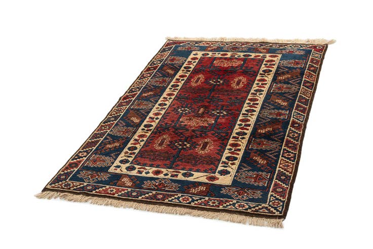 Detail image of 4' 2 x 6' 7 Hand Knotted Kars Wool Rug