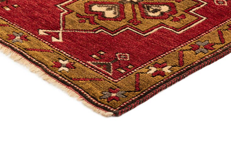 Detail image of 3' 4 x 6' 4 Hand Knotted Kars Wool Rug