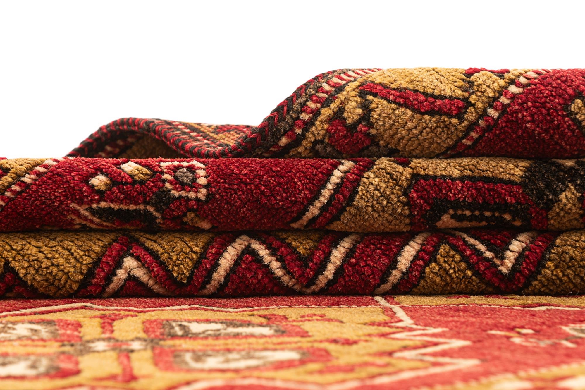 3' 4 x 6' 4 Hand Knotted Kars Wool Rug