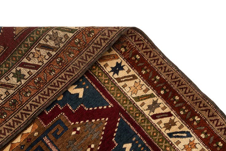 Detail image of 4' 10 x 7' 2 Kars Wool Rug