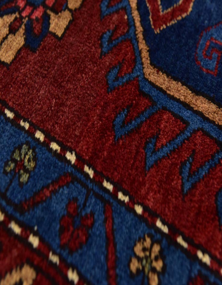 Detail image of 5' 4 x 9' 2 Hand Knotted Kars Wool Rug