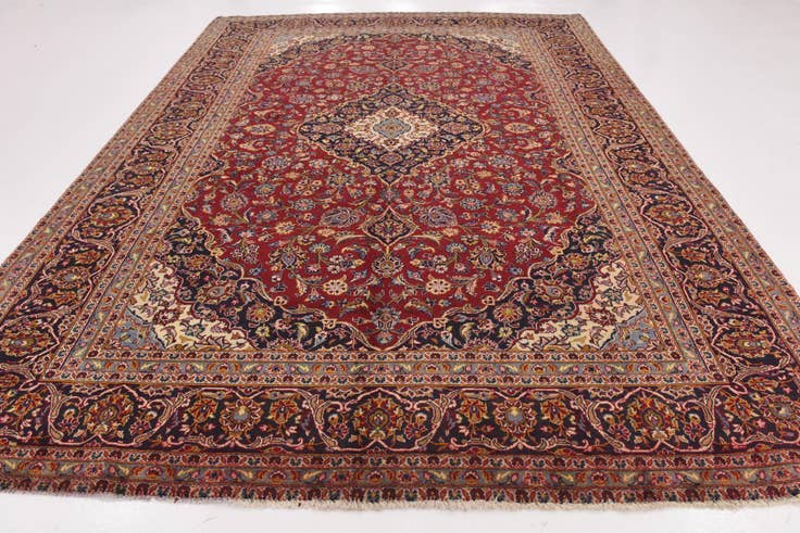 Detail image of 9' 7 x 13' 3 Hand Knotted Kashan Persian Wool Rug