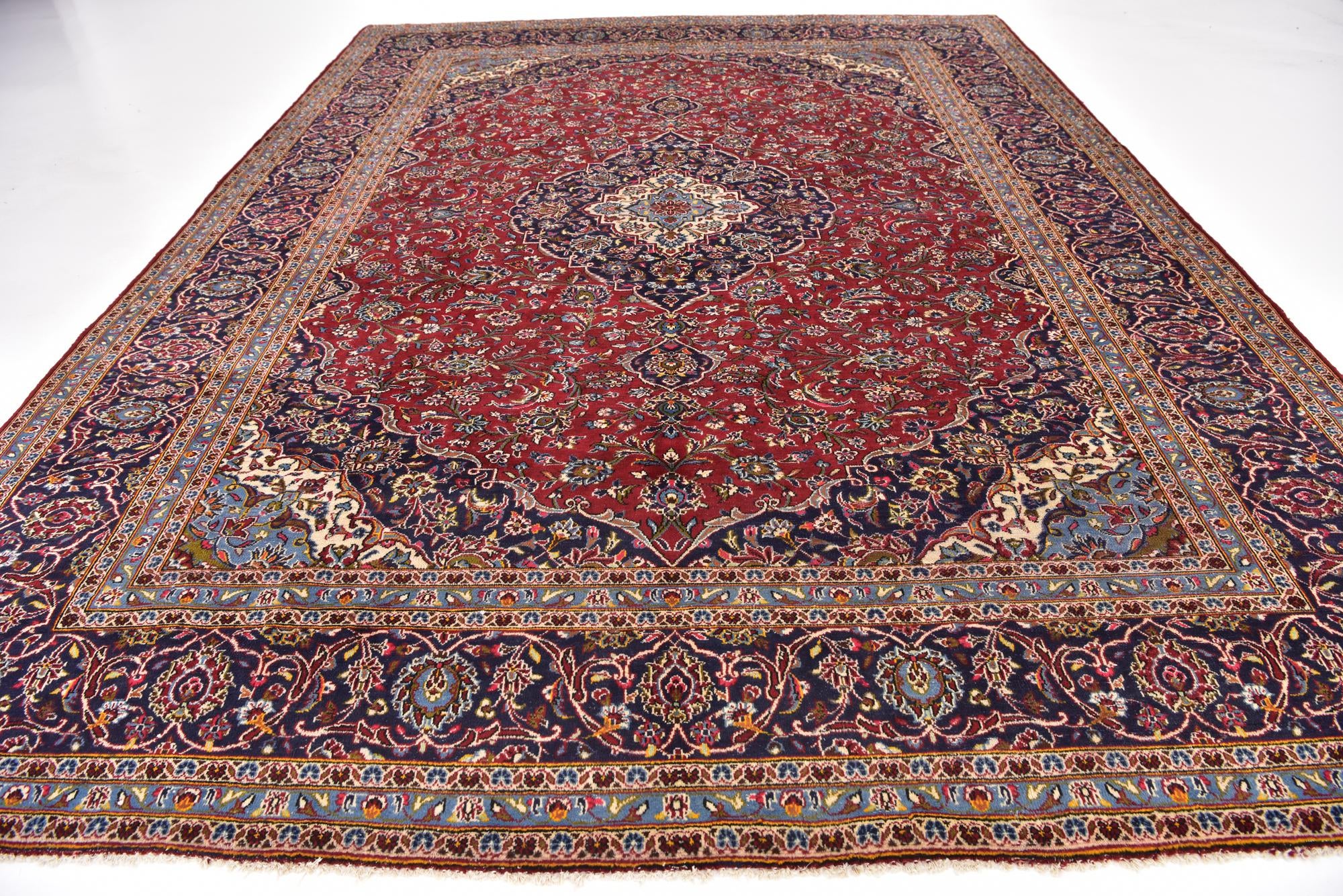 9' 9 x 12' 10 Hand Knotted Kashan Persian Wool Rug