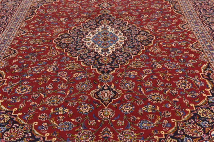 Detail image of 9' 8 x 13' 5 Hand Knotted Kashan Persian Wool Rug